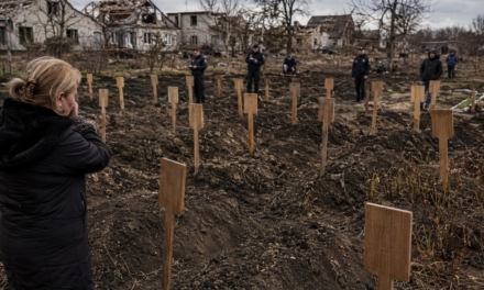 Mass Graves Discovered in Recently Liberated Lyman, Ukraine