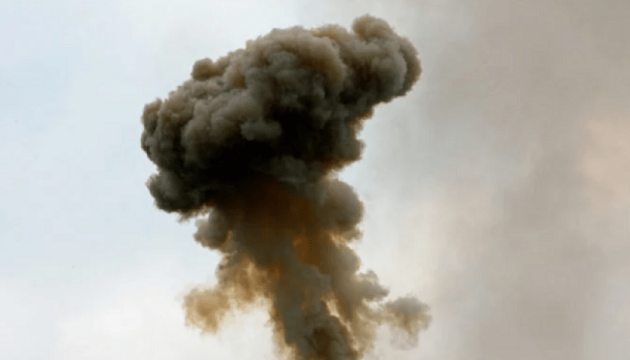 Russian Airstrikes Hit Sumy, Causing Blackout and Damage to Homes