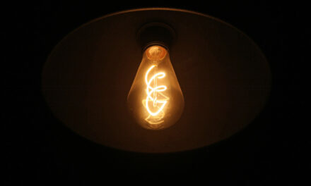 Ukrenergo Confirms No Power Outages for September 22