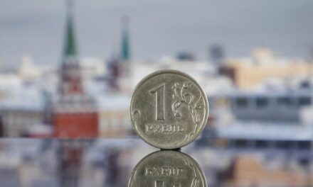 Russia’s military spending exceeds its budget capabilities and could collapse the economy – expert