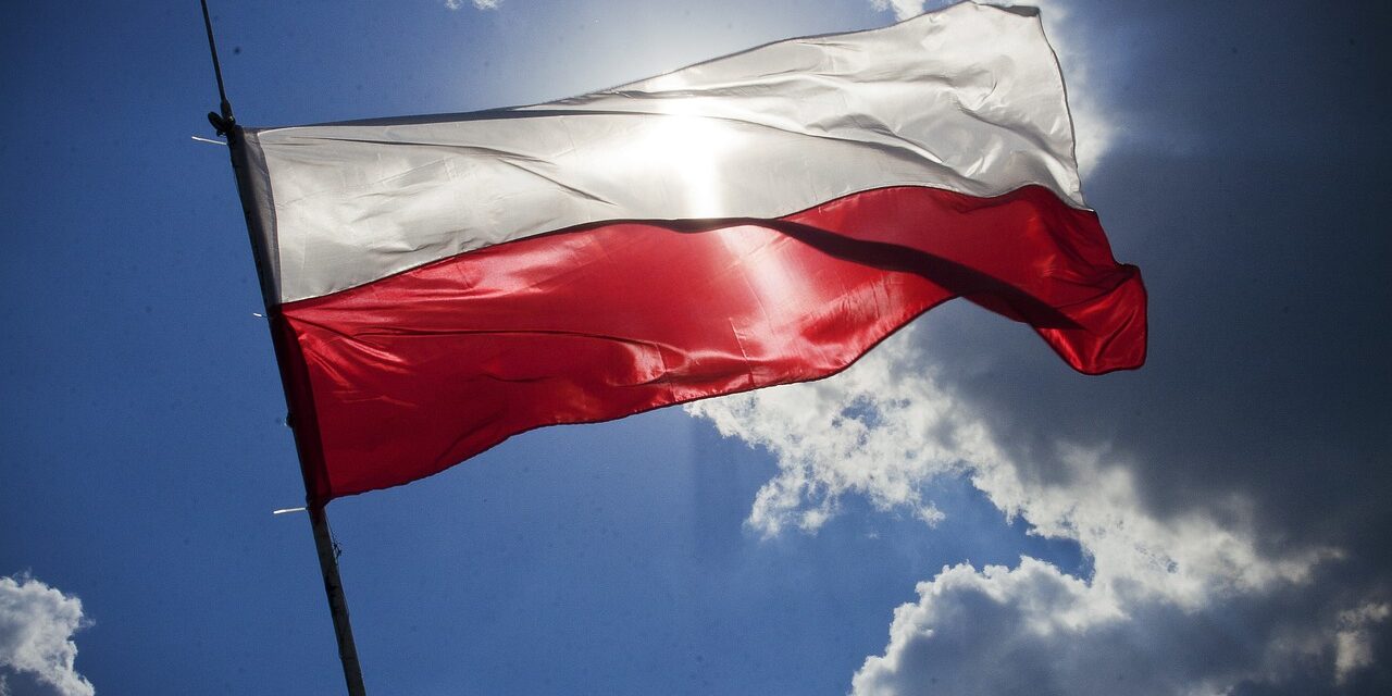 Poland calls on EU to stress ties with U.S. to counter Russian ‘disinformation’
