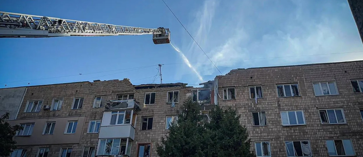 Russia attacks Ukraine with over 100 missiles, around 100 drones, Zelensky says