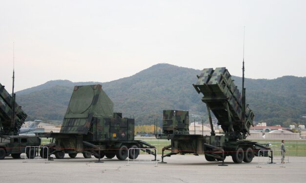 Tariffs, Patriots, and Pressure: A New Plan to Squeeze Moscow