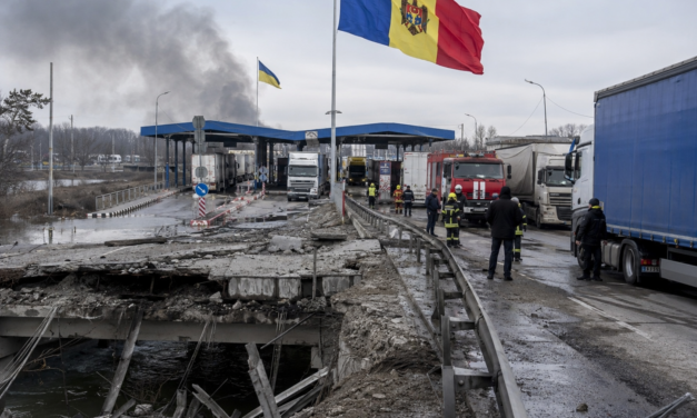 Russia Intensifies Strikes on Ukraine-Moldova Border Amid Tensions